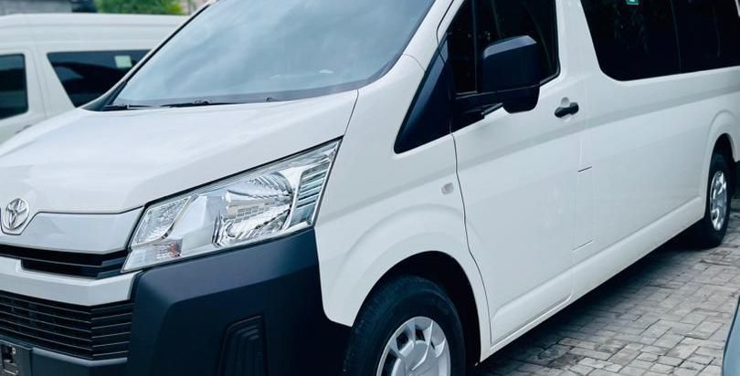 2015 Toyota Hiace